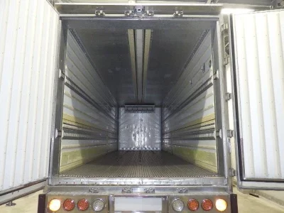 Mitsubishi FUSO TRUCK  с аукциона в Японии