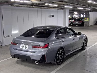BMW 3-Series  с аукциона в Японии