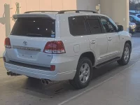 Toyota LAND CRUISER лот № 1710 оценка 4.5  с аукциона в Японии 1