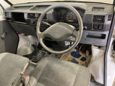 Mitsubishi MINICAB TRUCK