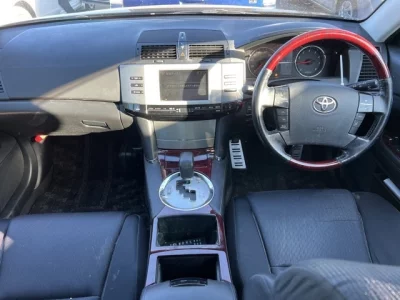 Toyota MARK X  с аукциона в Японии