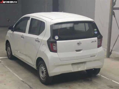 Daihatsu MIRA E S