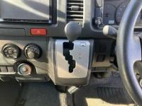 Toyota HIACE VAN лот № 1726 оценка 4.5  с аукциона в Японии 4