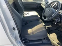 Toyota HIACE VAN лот № 1726 оценка 4.5  с аукциона в Японии 7