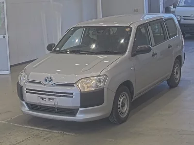 Toyota PROBOX  с аукциона в Японии