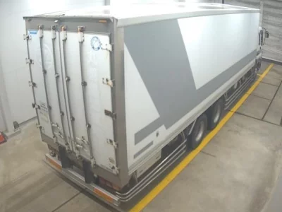 Isuzu TRUCK  с аукциона в Японии