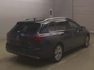 Volkswagen GOLF VARIANT  с аукциона в Японии