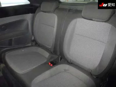 Volkswagen THE BEETLE