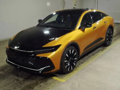 Toyota CROWN CROSSOVER