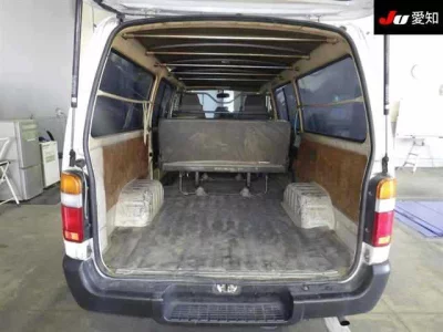 Toyota HIACE VAN  с аукциона в Японии