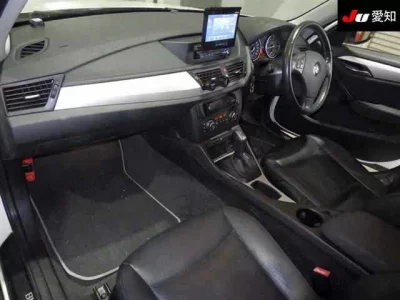 BMW X1  с аукциона в Японии