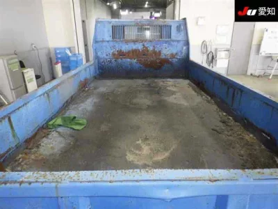 Mazda TITAN  с аукциона в Японии