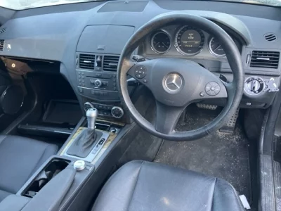 Mercedes-Benz C CLASS  с аукциона в Японии