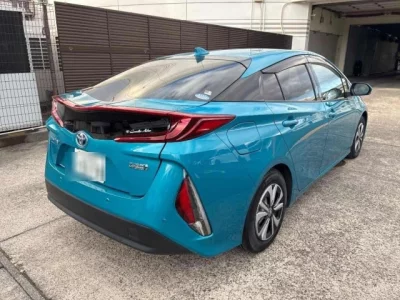 Toyota PRIUS PHV