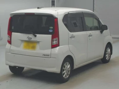 Daihatsu MOVE  с аукциона в Японии