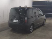 Honda FREED лот № 7065 оценка 6  с аукциона в Японии 4