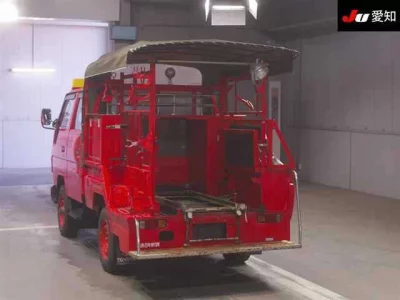 Toyota DYNA  с аукциона в Японии