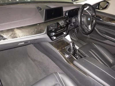 BMW 5-Series  с аукциона в Японии