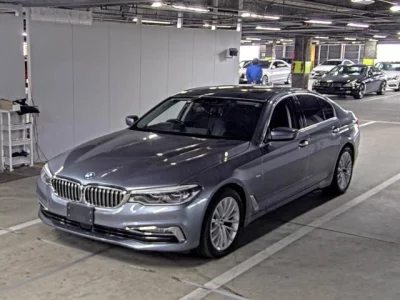 BMW 5-Series  с аукциона в Японии