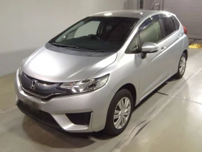 Honda FIT  с аукциона в Японии