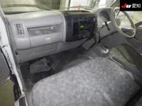 Hino DUTRO лот № 7012 оценка 3.5  с аукциона в Японии 2