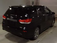 Toyota WISH лот № 40 оценка R  с аукциона в Японии 1