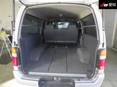 Toyota HIACE VAN  с аукциона в Японии