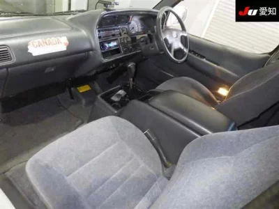 Toyota HIACE VAN  с аукциона в Японии