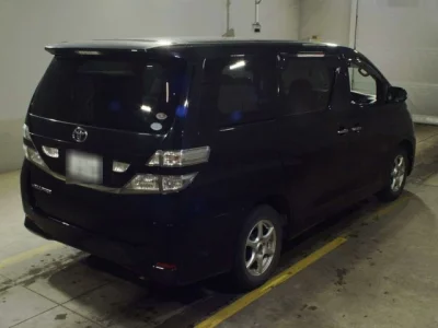 Toyota VELLFIRE  с аукциона в Японии