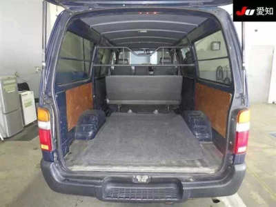 Toyota HIACE VAN  с аукциона в Японии