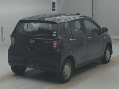 Daihatsu MIRA E S  с аукциона в Японии