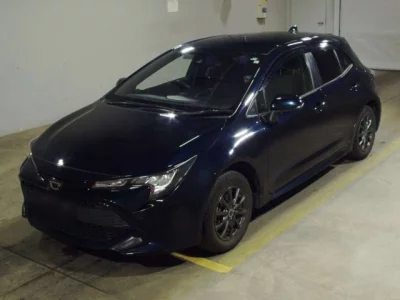 Toyota COROLLA SPORT  с аукциона в Японии