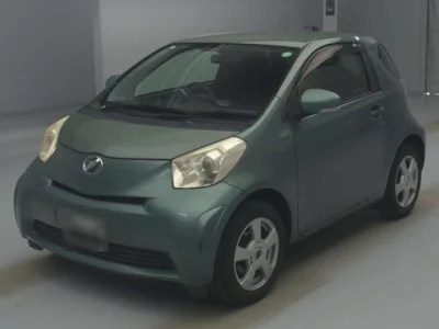 Toyota IQ  с аукциона в Японии