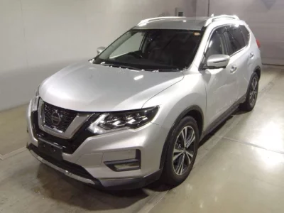 Nissan X-TRAIL  с аукциона в Японии