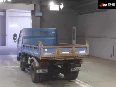 Mazda TITAN  с аукциона в Японии