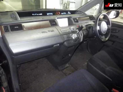 Honda STEP WAGON  с аукциона в Японии