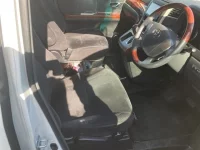 Toyota VELLFIRE лот № 1763 оценка 4  с аукциона в Японии 7