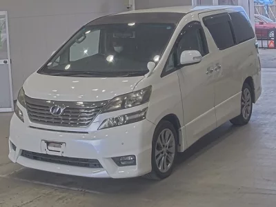 Toyota VELLFIRE  с аукциона в Японии