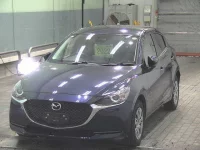Mazda MAZDA2 лот № 2022 оценка 3.5  с аукциона в Японии 2