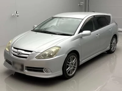 Toyota CALDINA  с аукциона в Японии