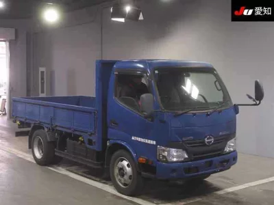 Hino DUTRO  с аукциона в Японии