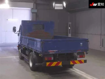 Hino DUTRO  с аукциона в Японии