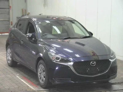 Mazda MAZDA2  с аукциона в Японии