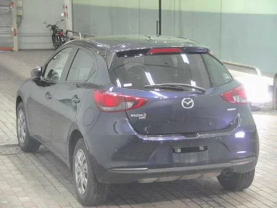 Mazda MAZDA2  с аукциона в Японии