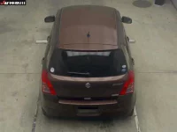 Suzuki SWIFT лот № 6217 оценка 3.5  с аукциона в Японии 4