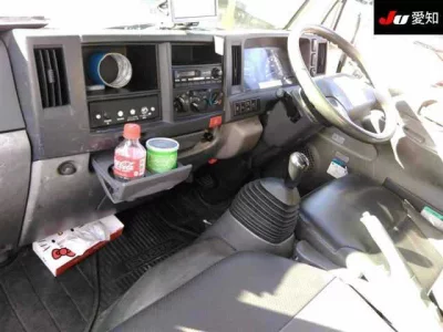 Isuzu TRUCK  с аукциона в Японии