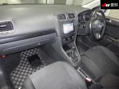 Volkswagen GOLF VARIANT  с аукциона в Японии