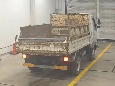 Mitsubishi FUSO FIGHTER