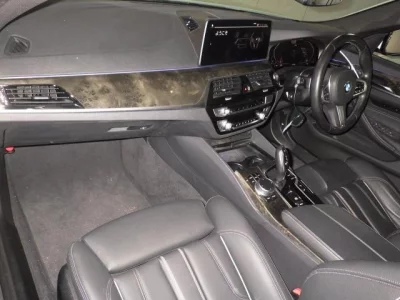 BMW 5-Series  с аукциона в Японии