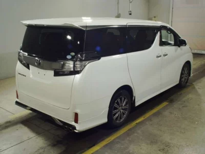 Toyota VELLFIRE  с аукциона в Японии